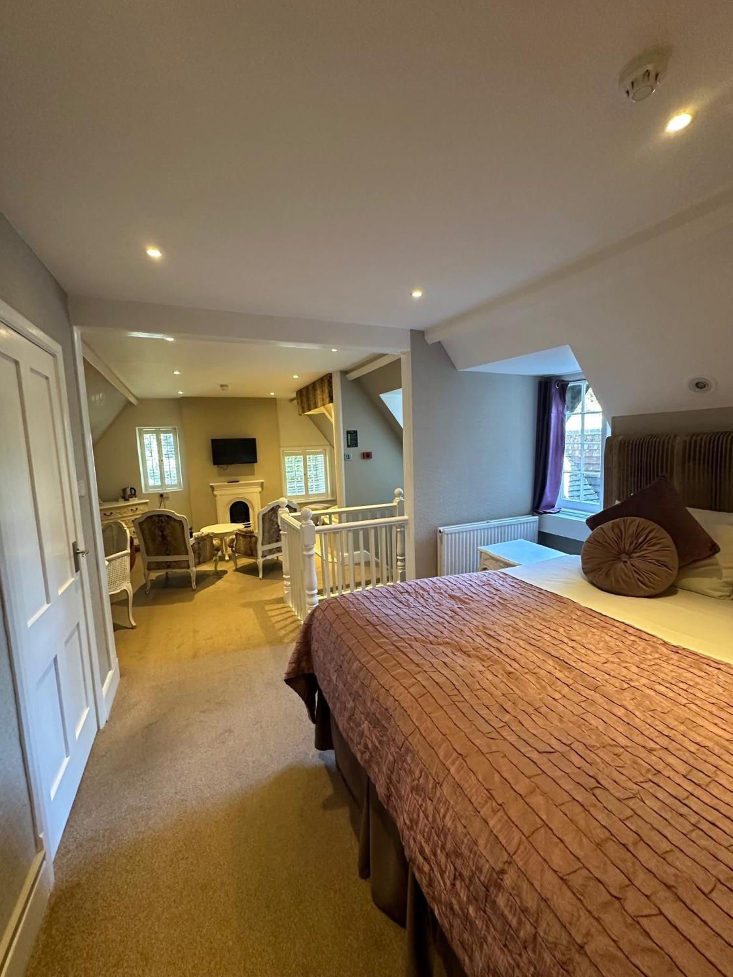 Langtry Manor Hotel Борнмът Екстериор снимка