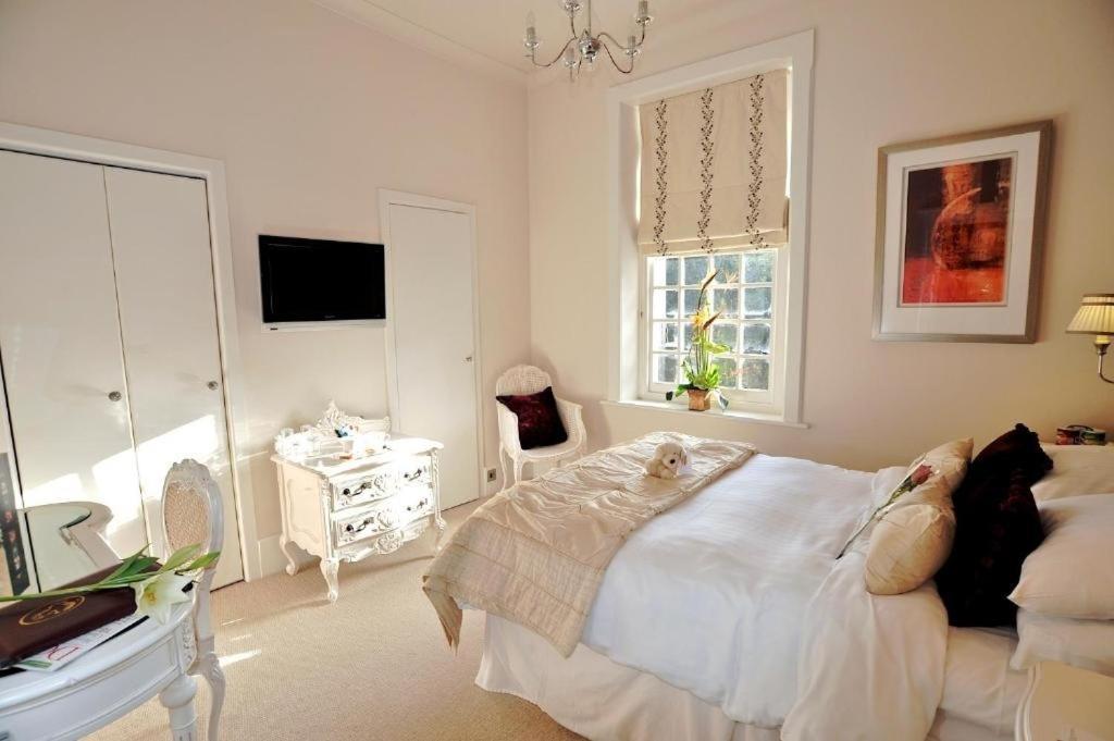Langtry Manor Hotel Борнмът Екстериор снимка